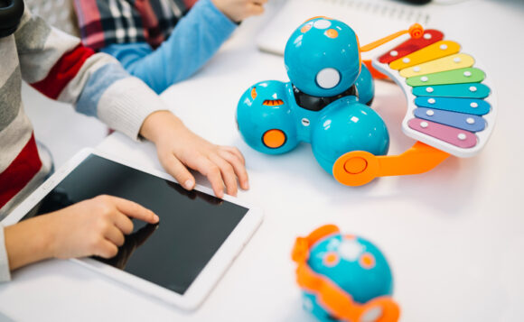 Augmented Reality: Secret Weapon for Boosting Your Child’s Creativity and Imagination